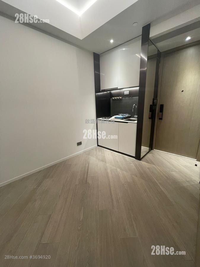 The Henley 租盤 1 房 , 1 浴室 379 平方呎