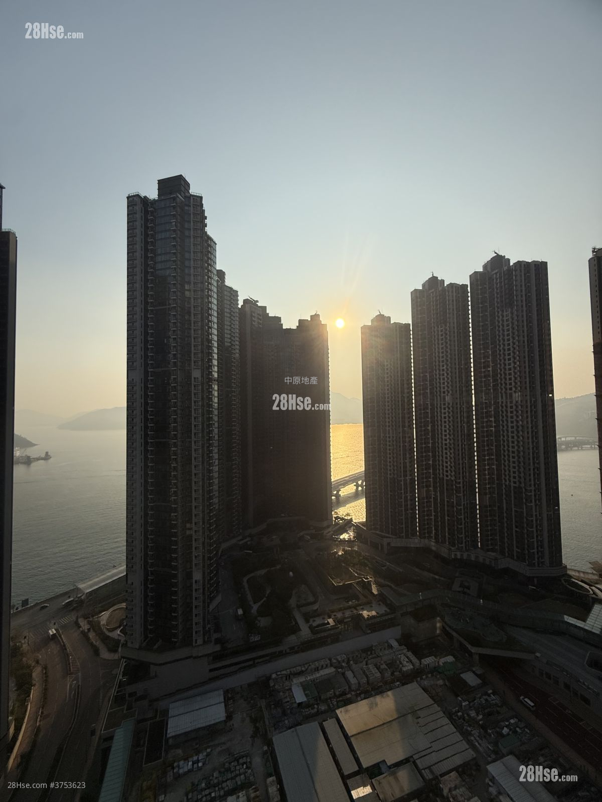 Seasons Place 租盤 447 平方呎