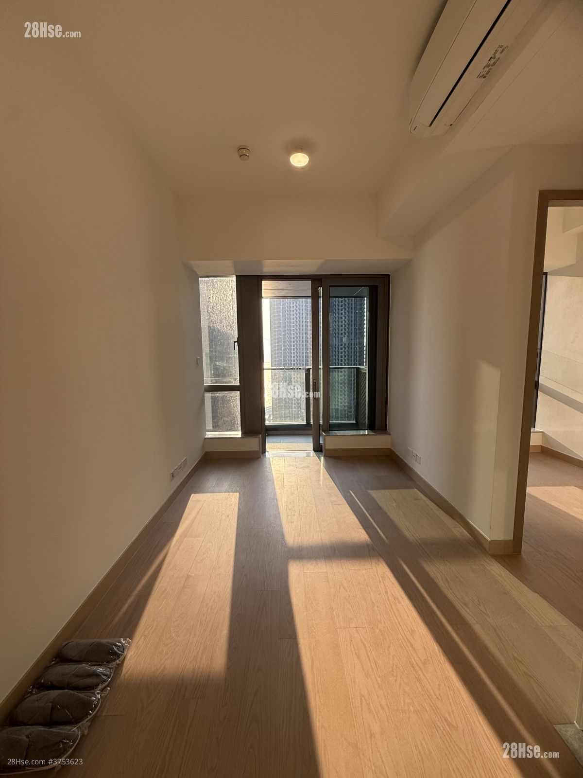 Seasons Place 租盤 447 平方呎