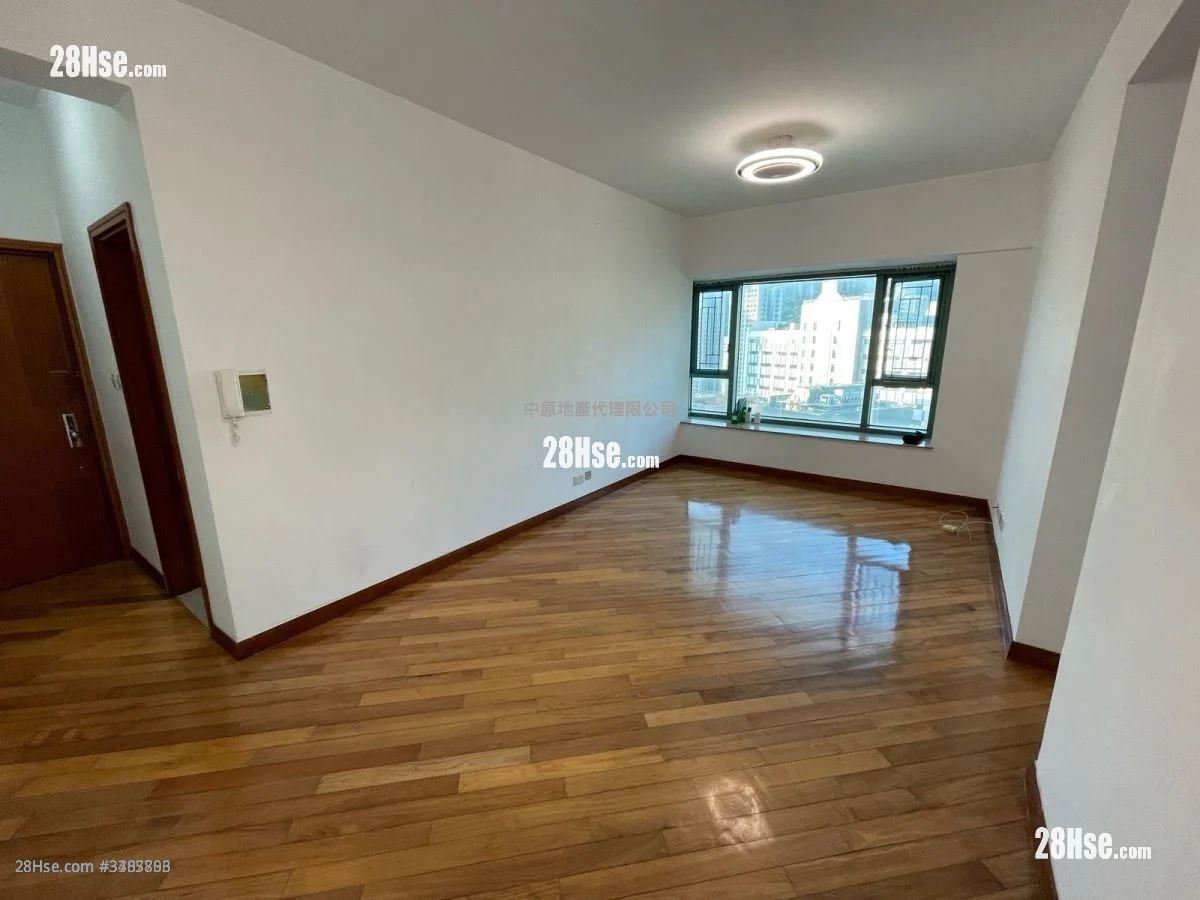 名逸居 售盘 3 房 , 2 浴室 731 平方尺