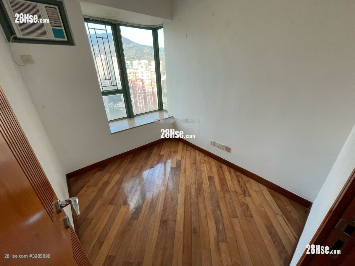 名逸居 售盘 3 房 , 2 浴室 731 平方尺