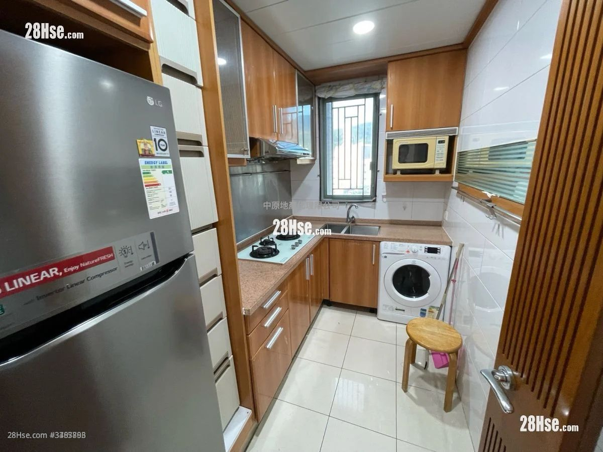 名逸居 售盘 3 房 , 2 浴室 731 平方尺