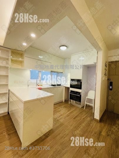 毕架山花园 售盘 3 房 807 平方尺