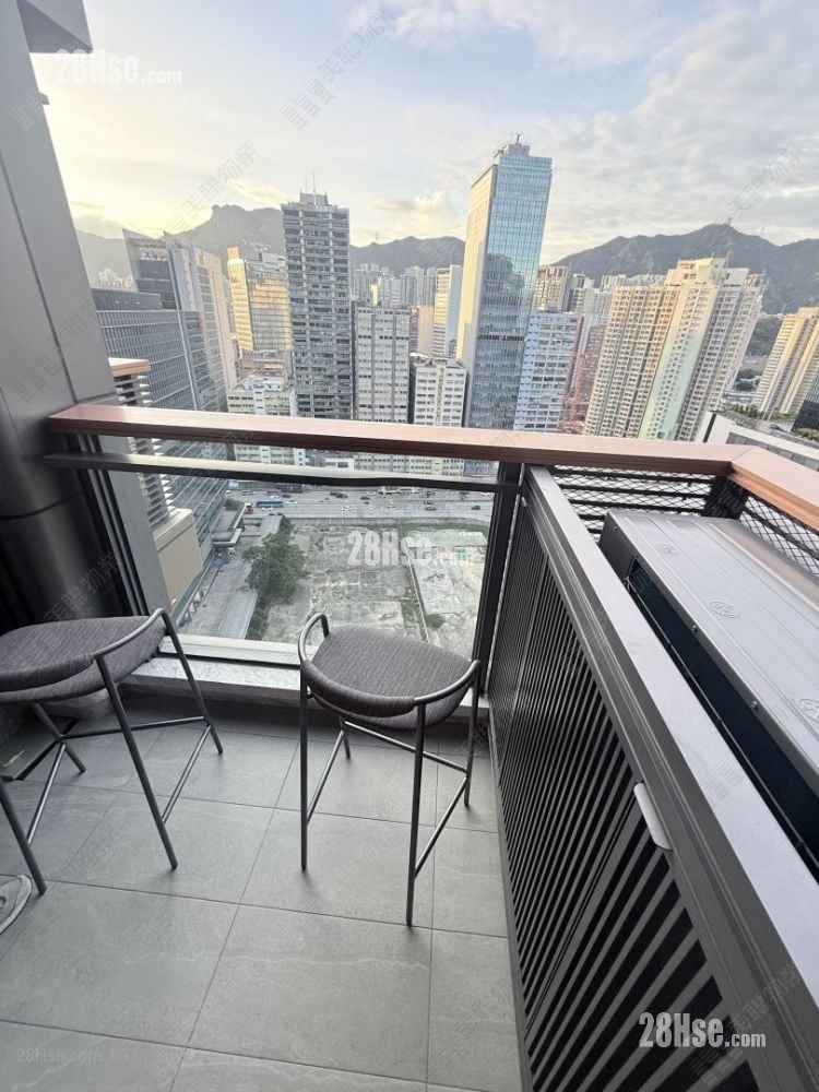 Cullinan Sky Sell 2 Bedrooms 460 ft²