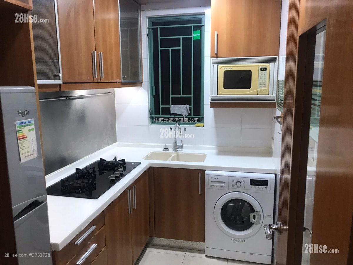 New Haven Sell 2 Bedrooms , 1 Bathroom 551 ft²