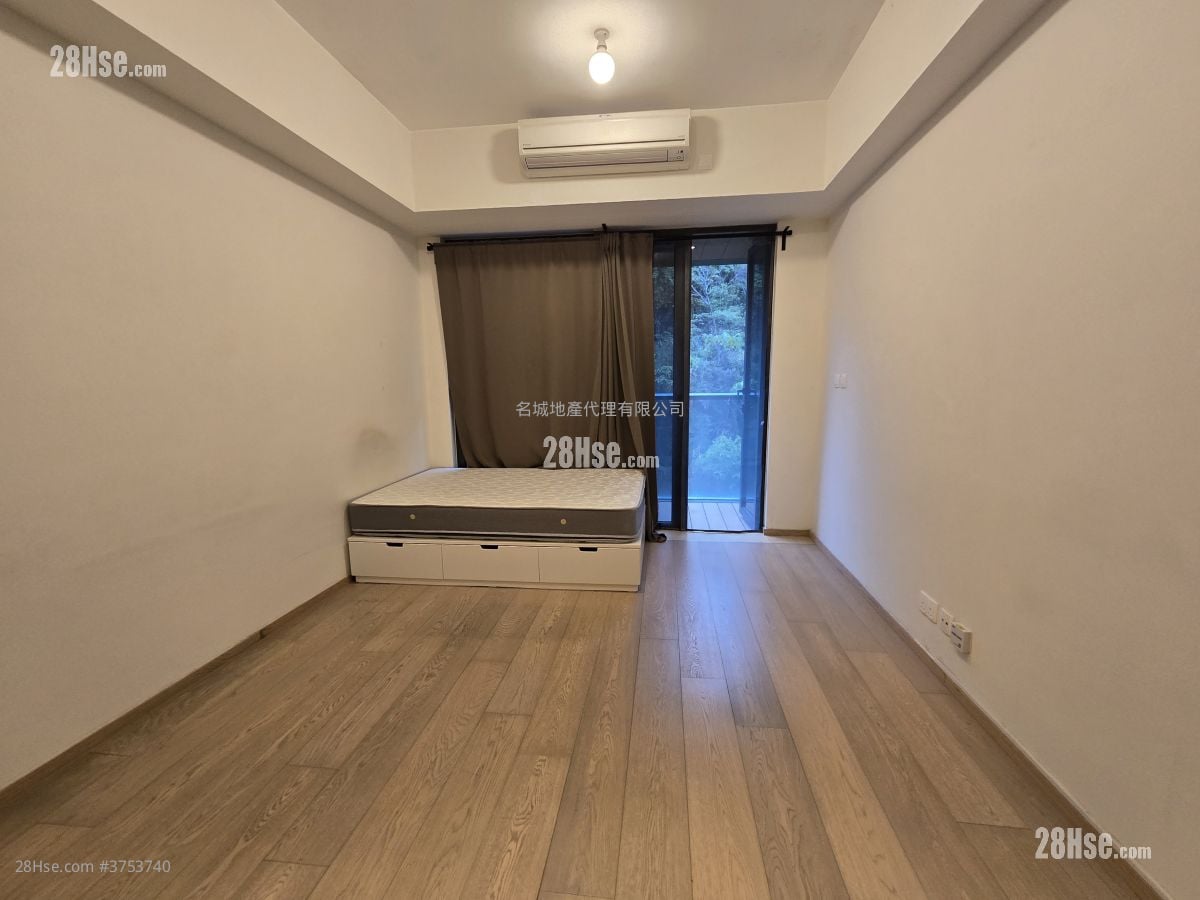 荟荞 售盘 开放式间隔 , 1 浴室 254 平方尺