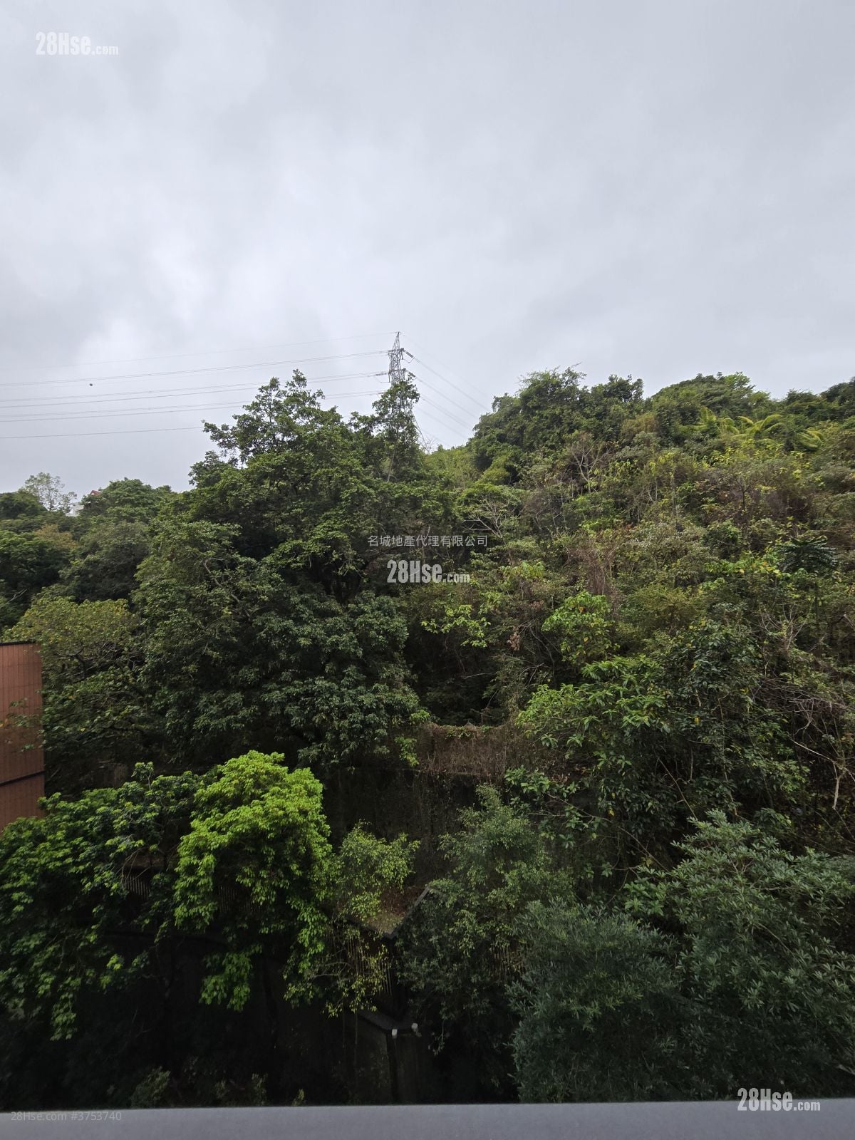 荟荞 售盘 开放式间隔 , 1 浴室 254 平方尺