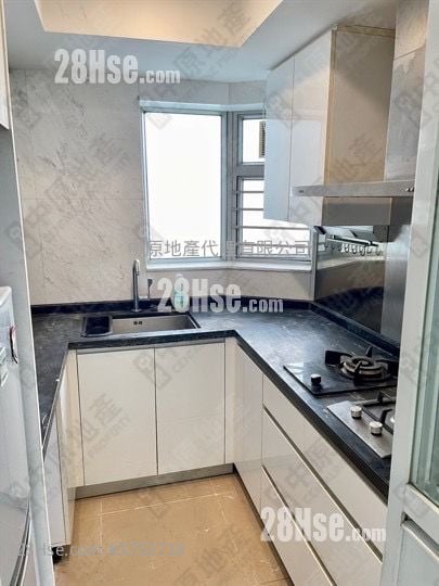 环宇海湾 售盘 4 房 , 2 浴室 898 平方尺