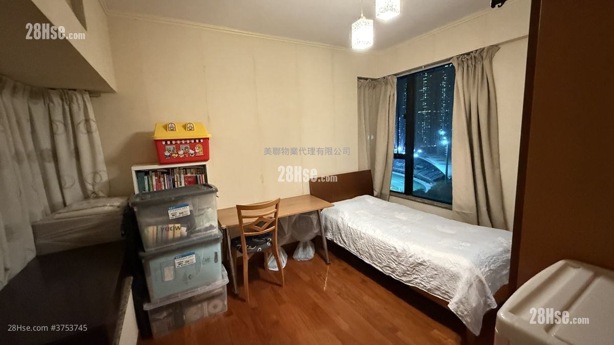 南丰广场 售盘 3 房 806 平方尺