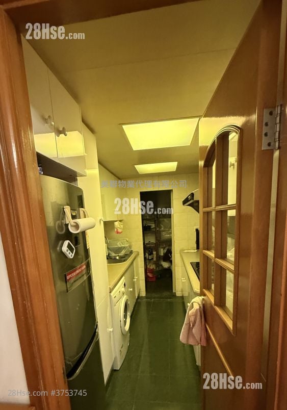 南丰广场 售盘 3 房 806 平方尺