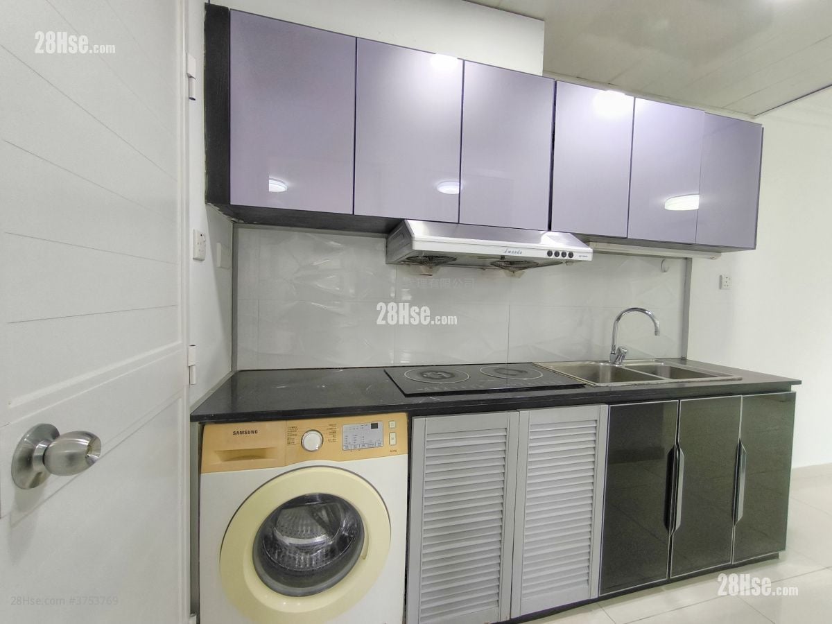 Mei Foo Sun Chuen Sell 3 Bedrooms , 1 Bathroom 508 ft²