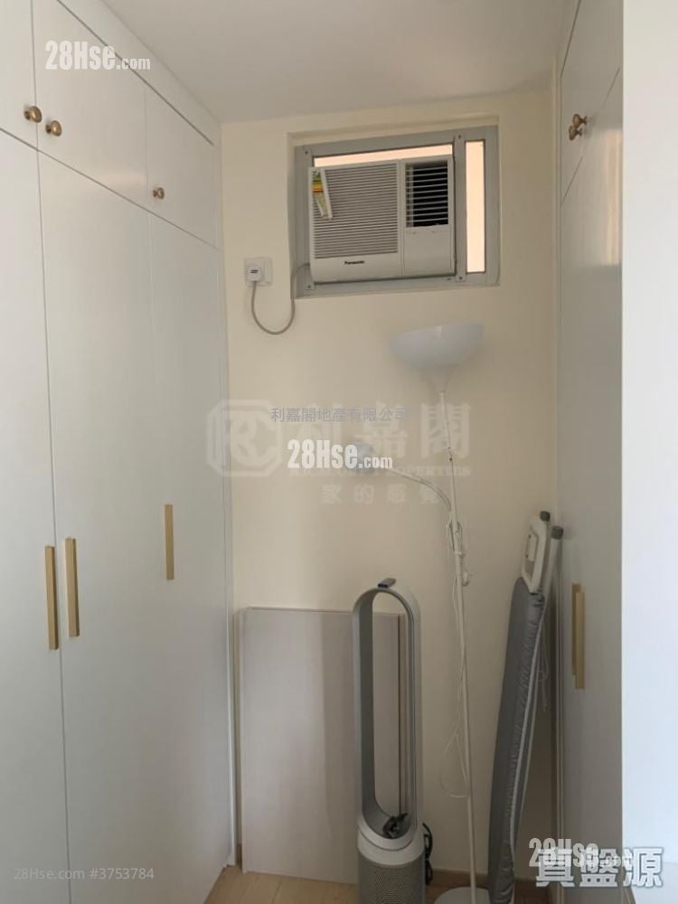 Taikoo Shing Sell 2 Bedrooms , 1 Bathroom 489 ft²