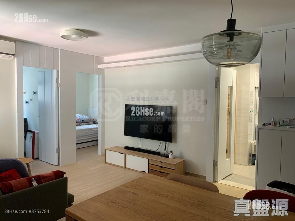 Taikoo Shing Sell 2 Bedrooms , 1 Bathroom 489 ft²