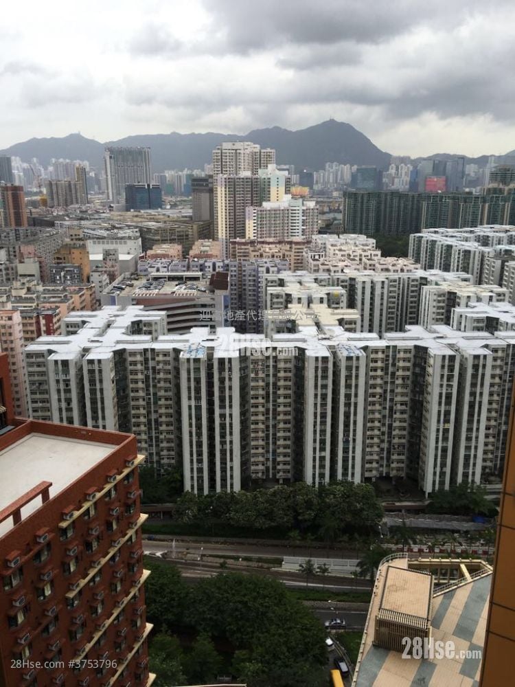 Harbour Place Sell 2 Bedrooms , 1 Bathroom 481 ft²