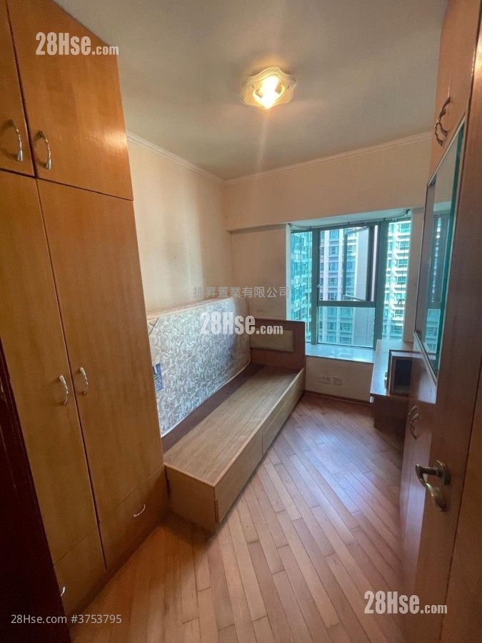 海逸豪园 售盘 4 房 , 2 浴室 869 平方尺