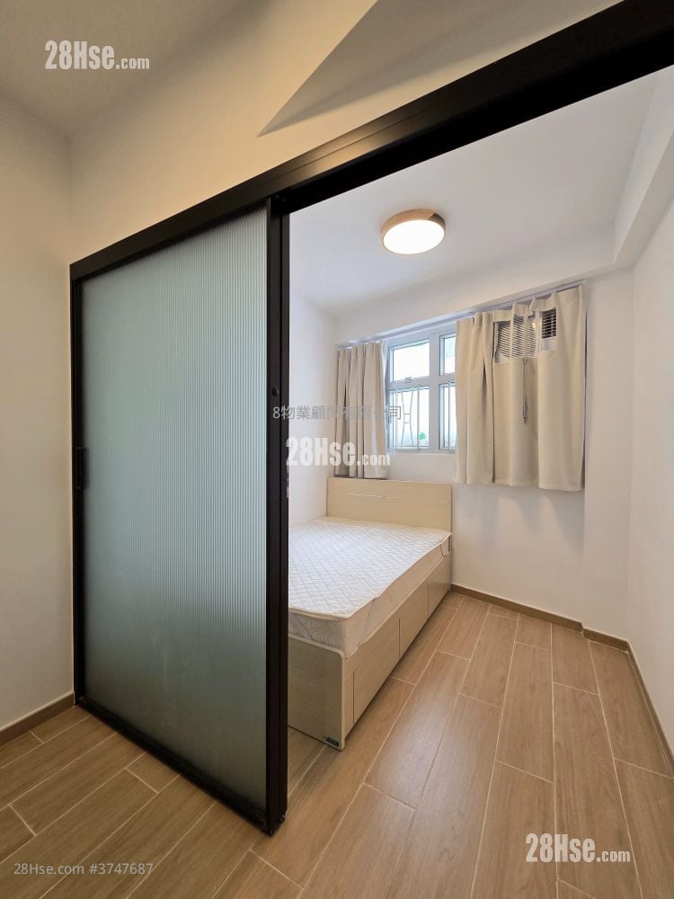 Windsor Mansion Rental 1 Bedroom , 1 Bathroom 180 ft²