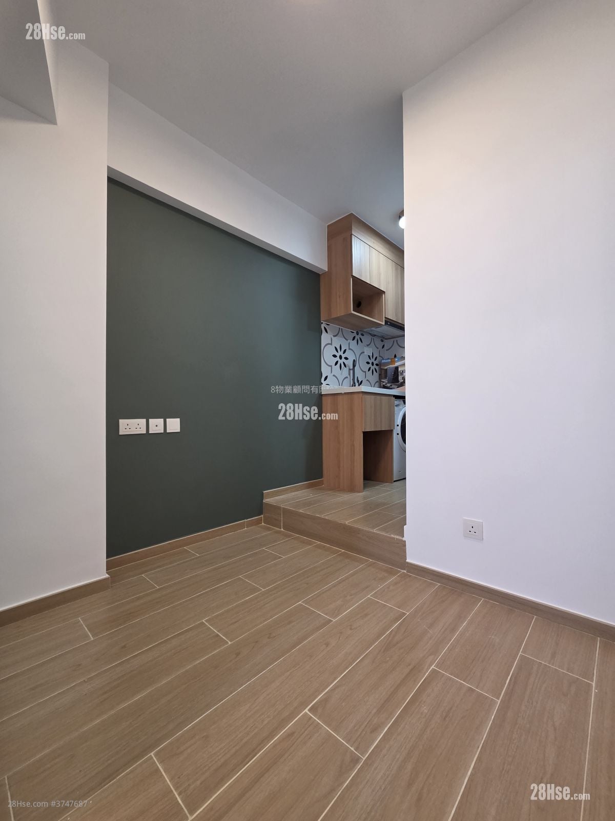 Windsor Mansion Rental 1 Bedroom , 1 Bathroom 180 ft²