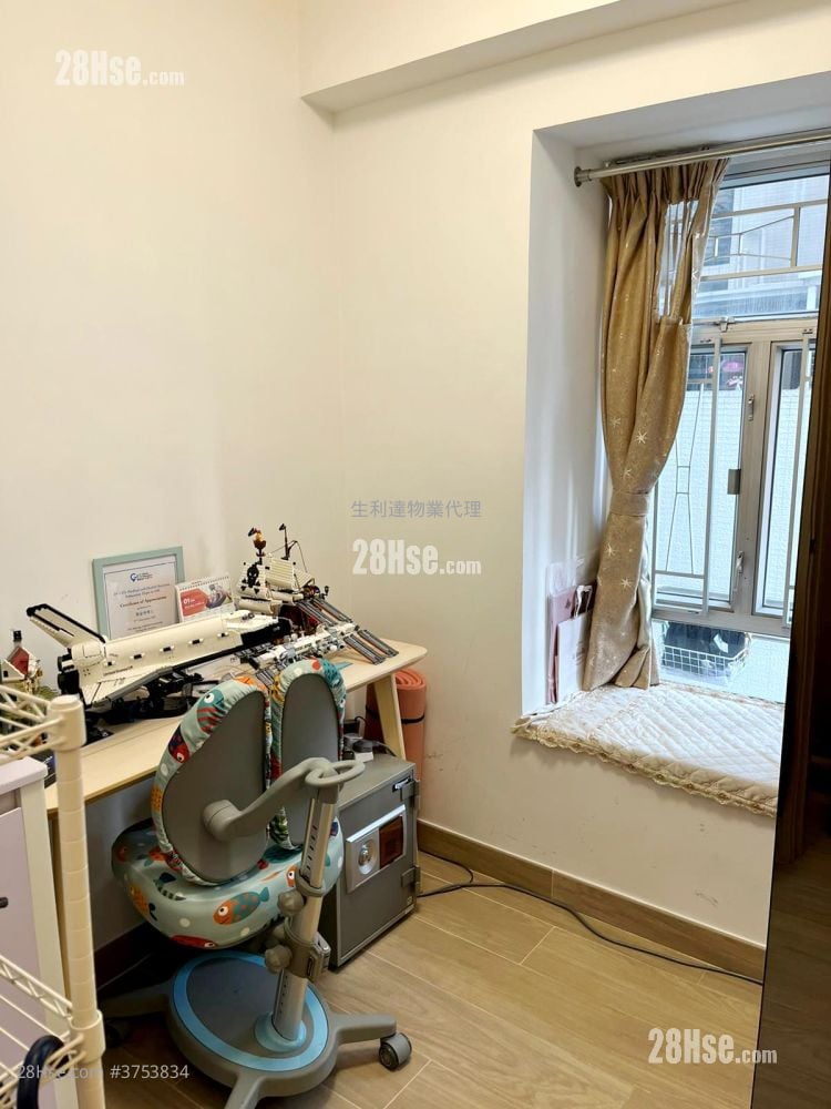 嘉景花园 售盘 3 房 , 1 浴室 449 平方尺