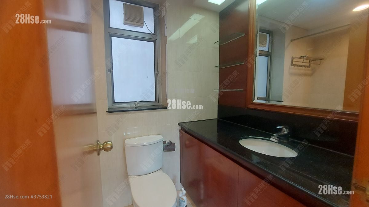 Sorrento Sell 3 Bedrooms , 2 Bathrooms 757 ft²