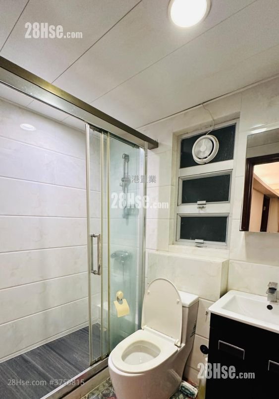 美孚新邨 租盤 2 房 , 2 浴室 659 平方呎