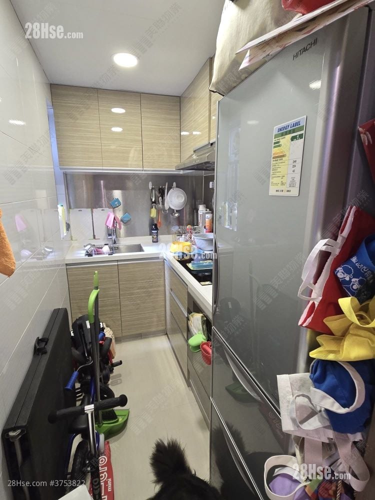 叠茵庭 售盤 2 房 , 1 浴室 389 平方呎