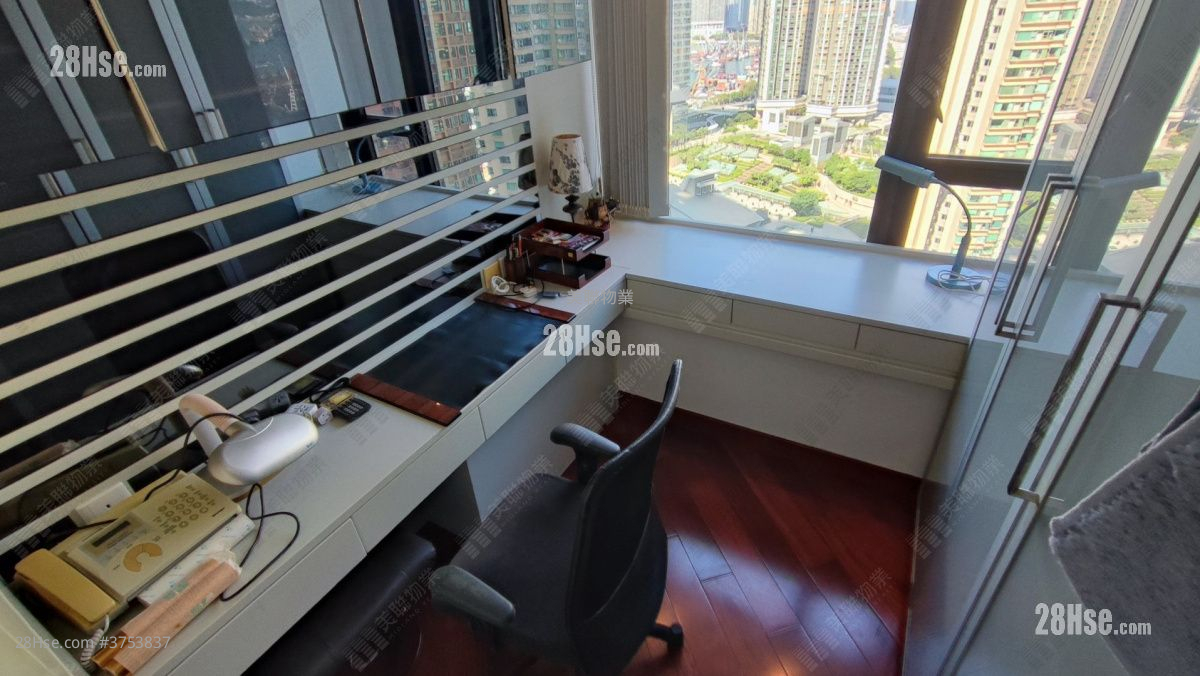 凱旋門 售盤 3 房 791 平方呎