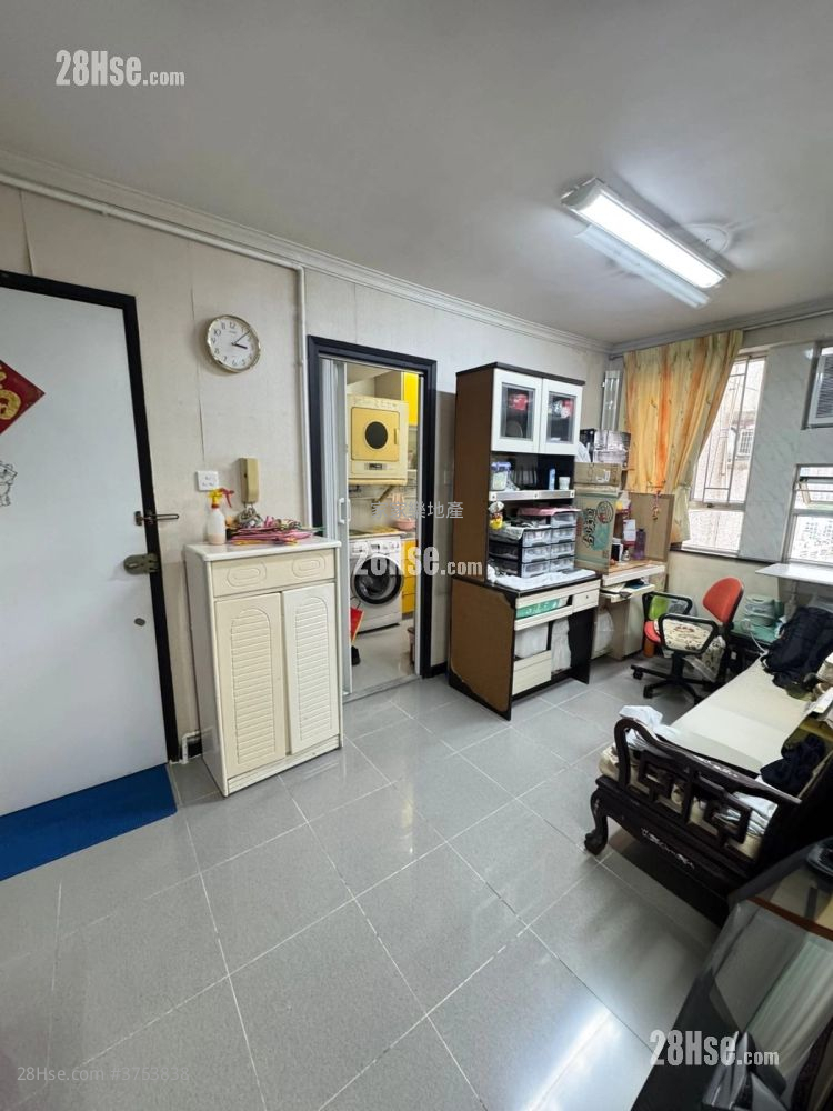 榮輝中心 售盤 2 房 , 1 浴室 419 平方呎