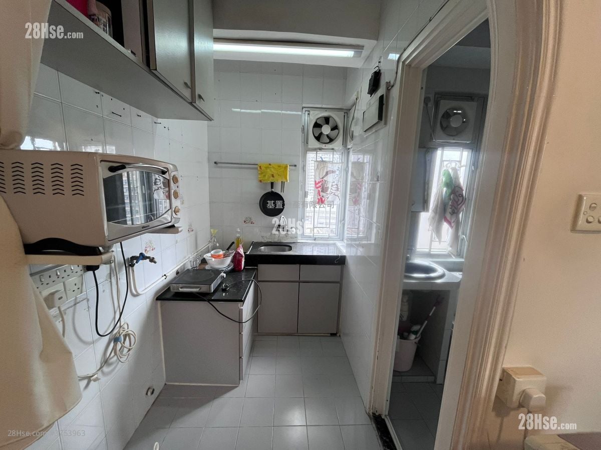 珍寶大廈 售盤 2 房 , 1 浴室 396 平方呎