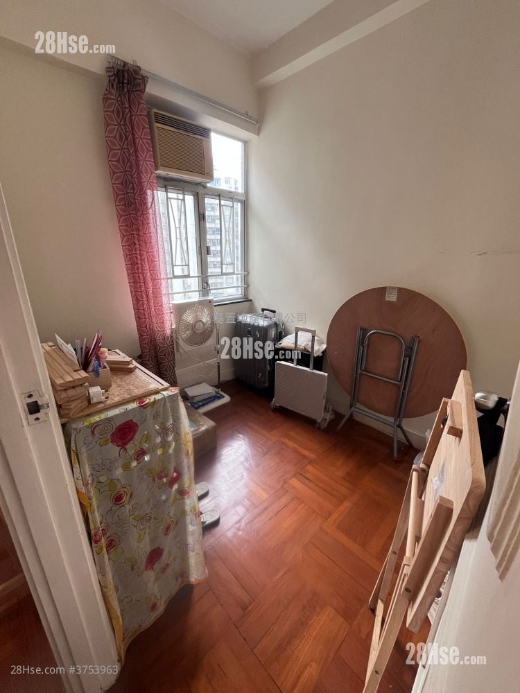 珍寶大廈 售盤 2 房 , 1 浴室 396 平方呎