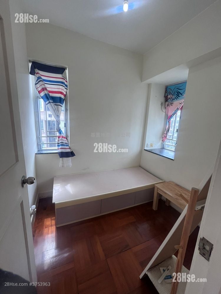 珍寶大廈 售盤 2 房 , 1 浴室 396 平方呎