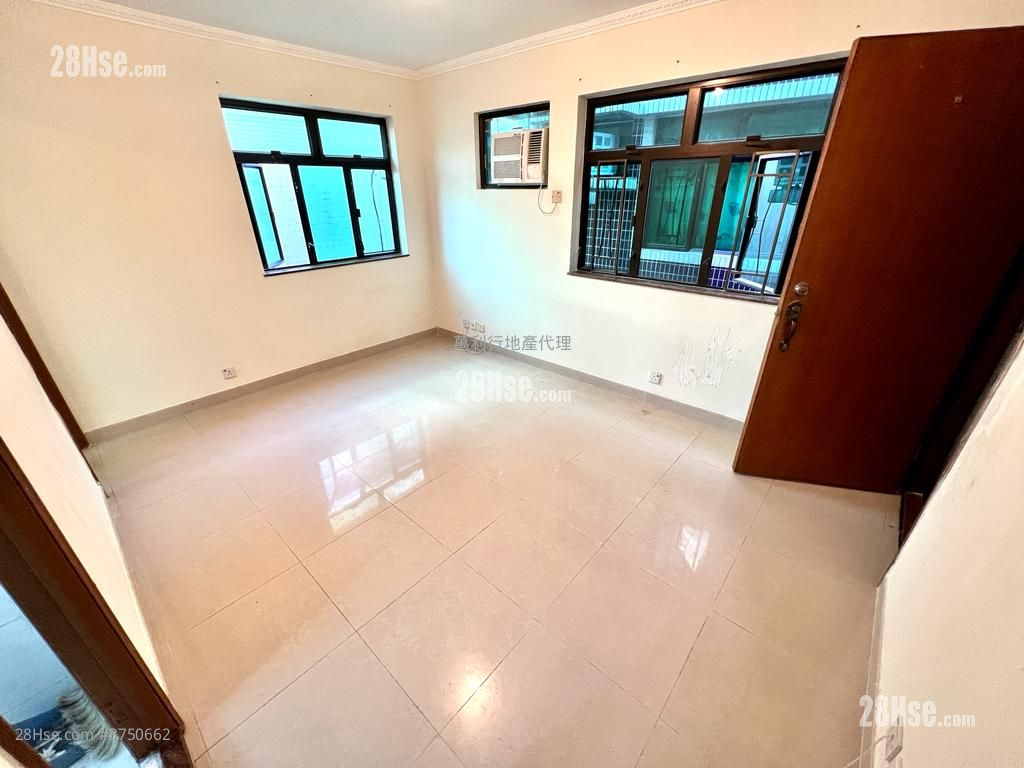 村屋 租盤 1 房 , 1 浴室 350 平方呎