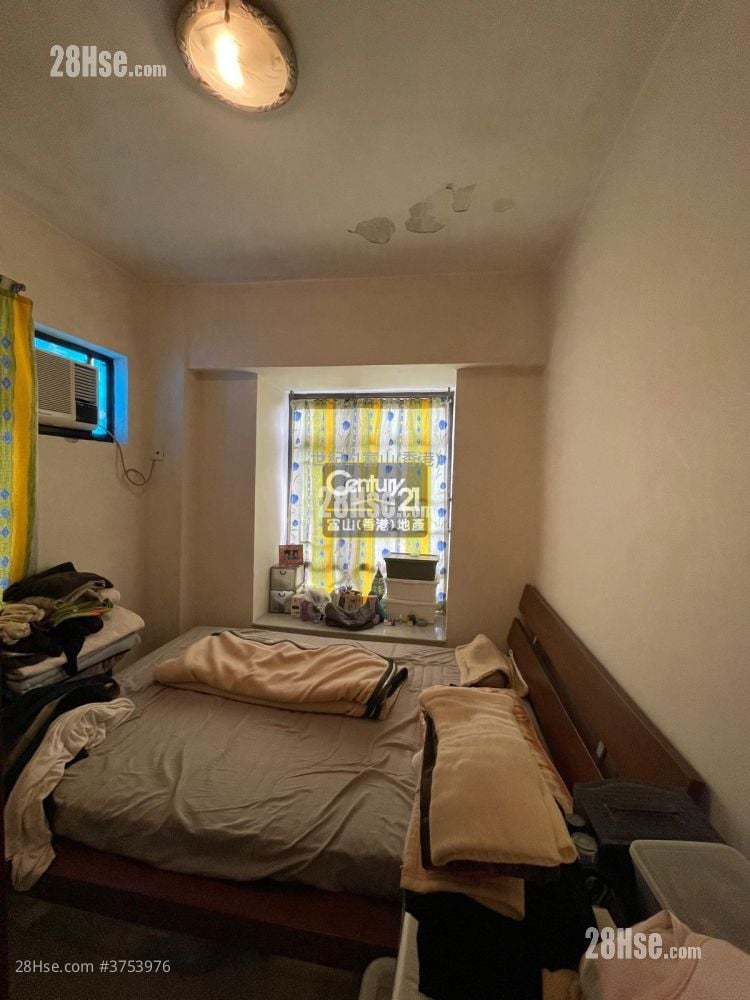 Bay View Garden Sell 2 Bedrooms , 1 Bathroom 400 ft²