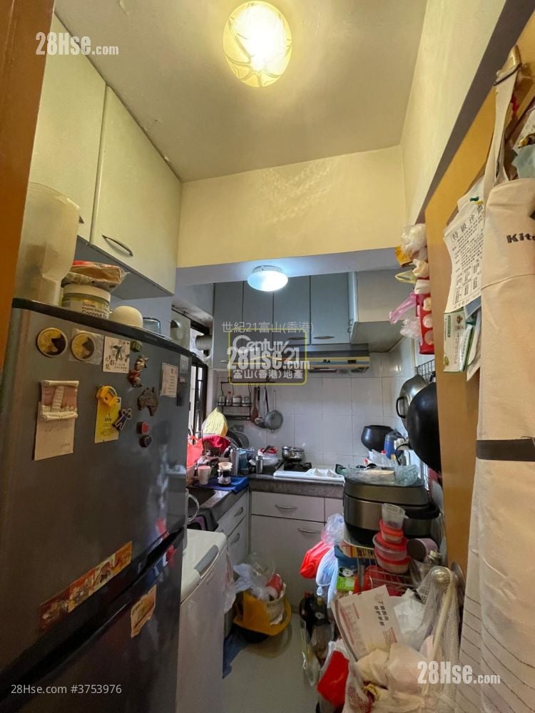 Bay View Garden Sell 2 Bedrooms , 1 Bathroom 400 ft²