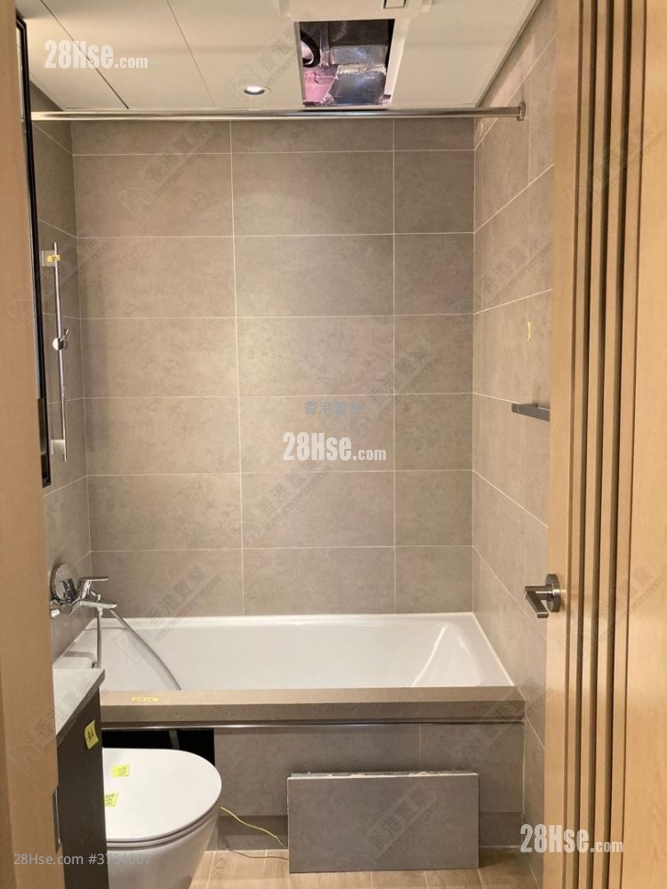 LP6 售盘 2 房 , 1 浴室 526 平方尺