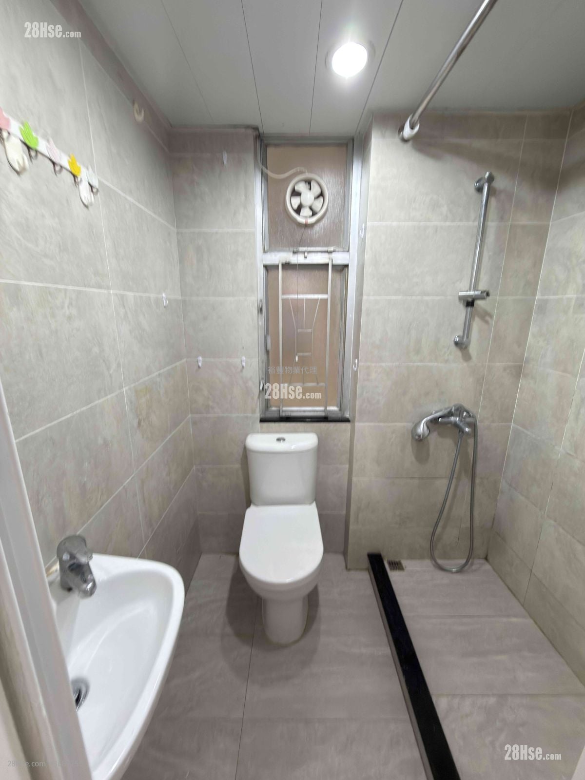 富裕閣 租盤 2 房 , 1 浴室 311 平方呎