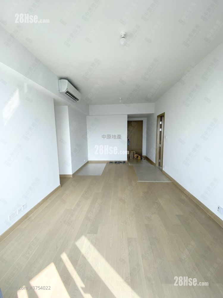 MALIBU 售盤 3 房 , 1 浴室 800 平方呎