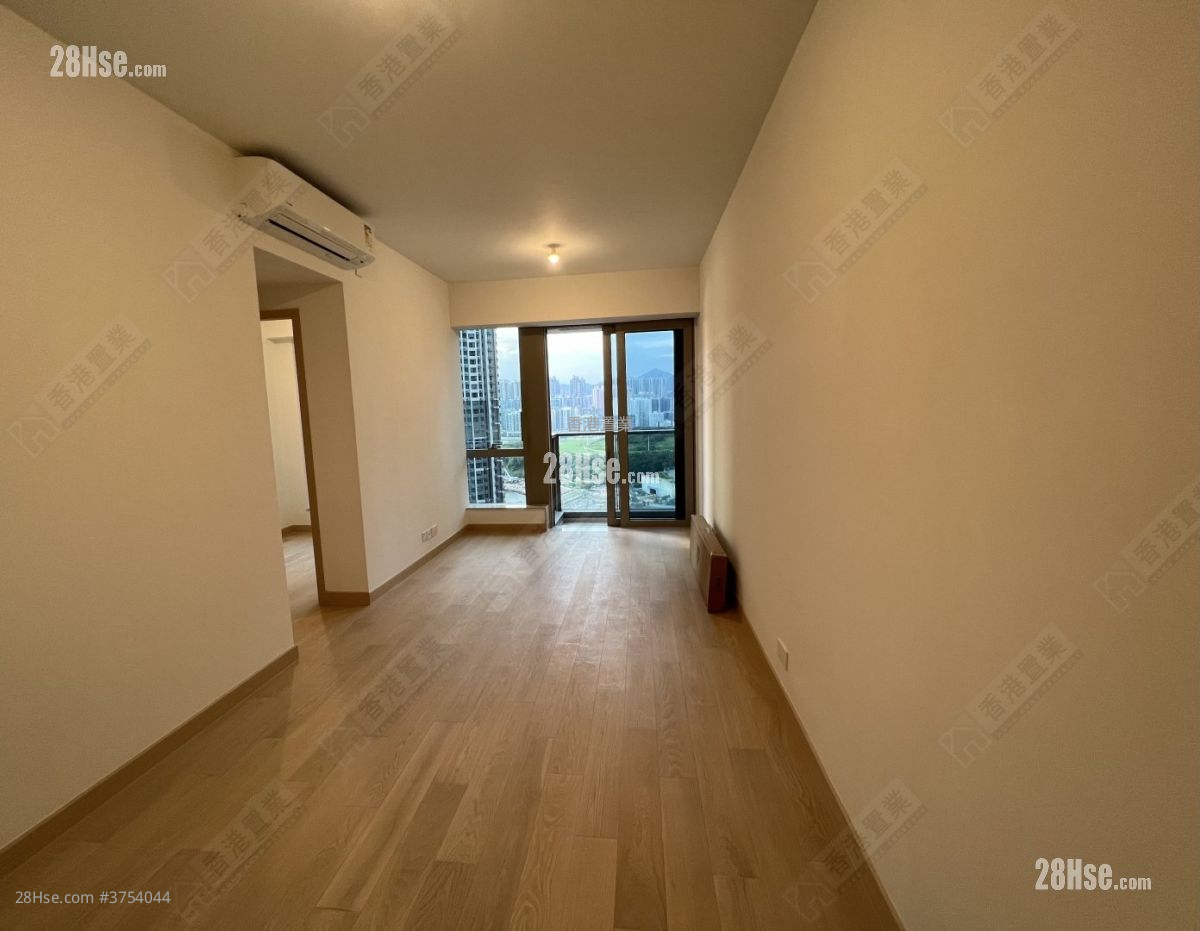 Grand Marini 售盘 3 房 , 1 浴室 652 平方尺