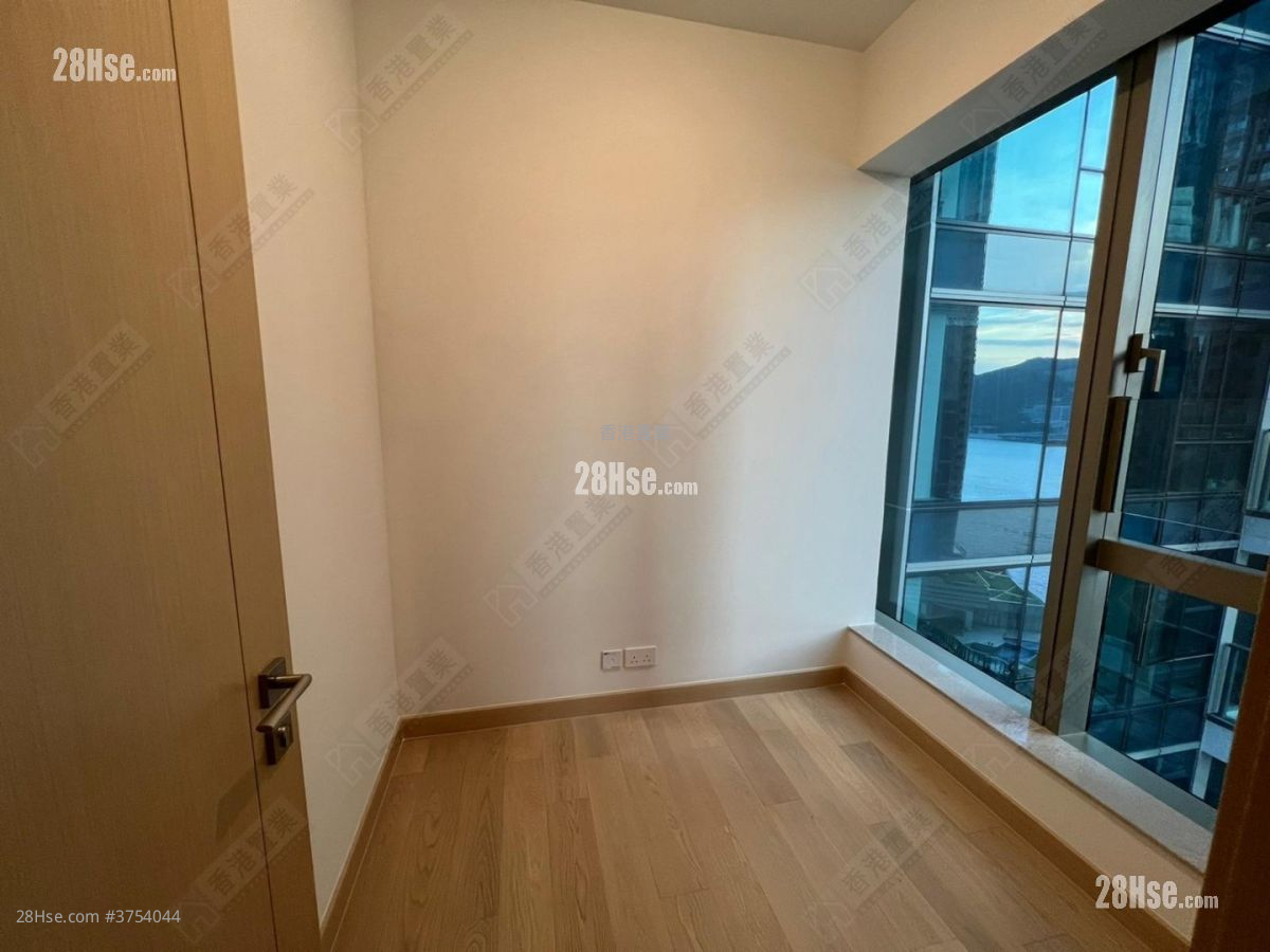 Grand Marini 售盘 3 房 , 1 浴室 652 平方尺