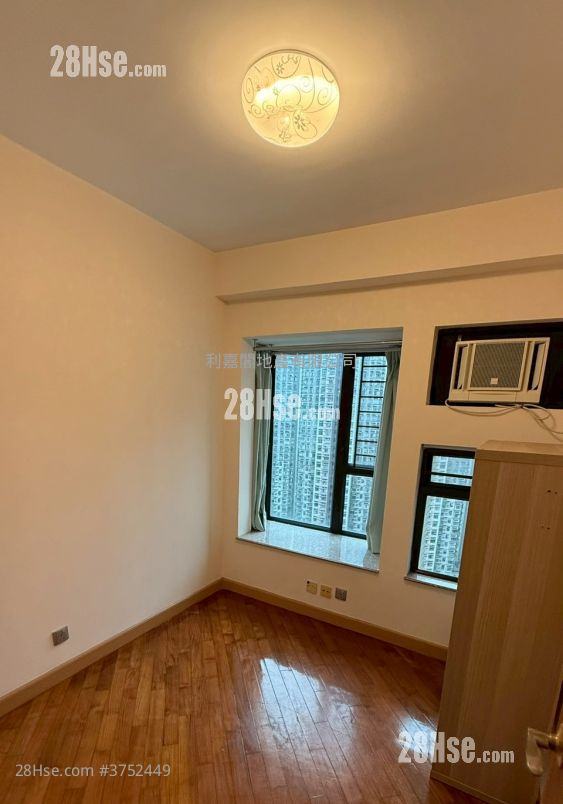 海欣花園 售盤 2 房 , 1 浴室 491 平方呎