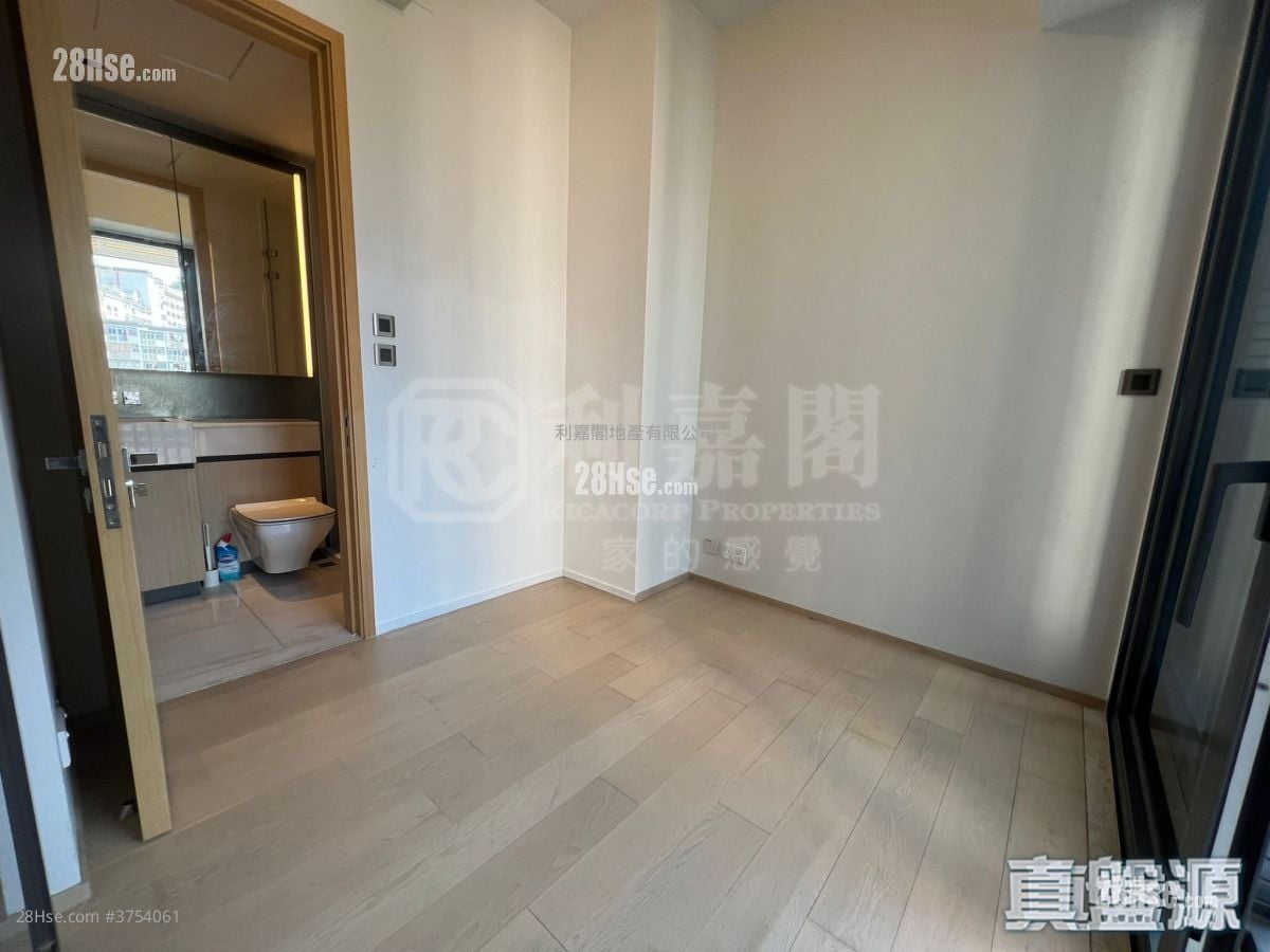 浚峯 售盤 1 房 , 1 浴室 324 平方呎