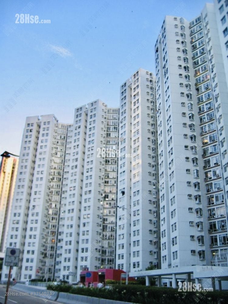 Kornhill Garden Sell 3 Bedrooms 592 ft²