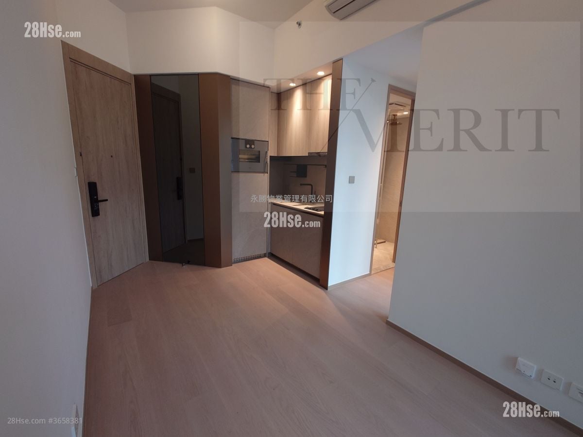 101 Kings Road 租盘 2 房 , 1 浴室 399 平方尺