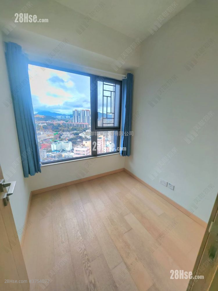 朗城滙 售盤 3 房 726 平方呎