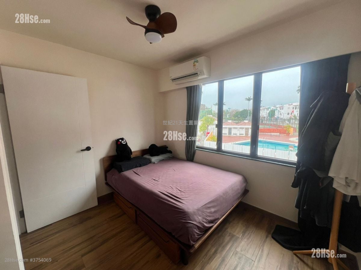 Beaulieu Peninsula Sell 4 Bedrooms , 2 Bathrooms 1,072 ft²