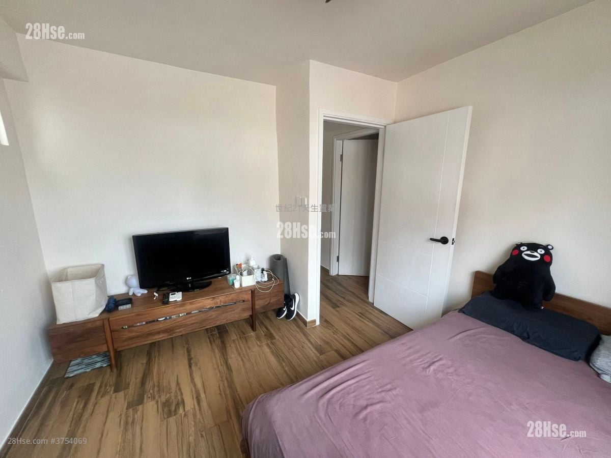 Beaulieu Peninsula Sell 4 Bedrooms , 2 Bathrooms 1,072 ft²