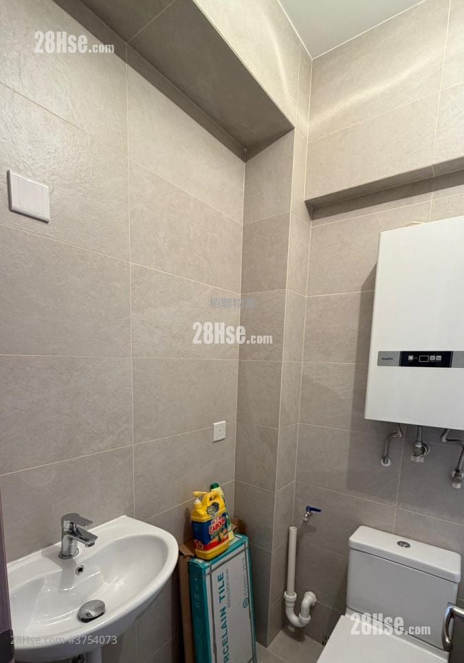 Harbour View Garden Sell 2 Bedrooms , 1 Bathroom 395 ft²