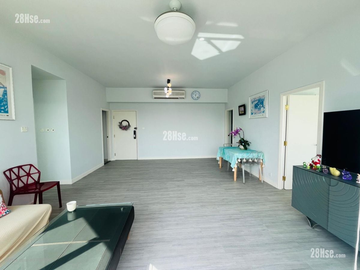 壹號九龍山頂 售盤 4 房 , 3 浴室 973 平方呎