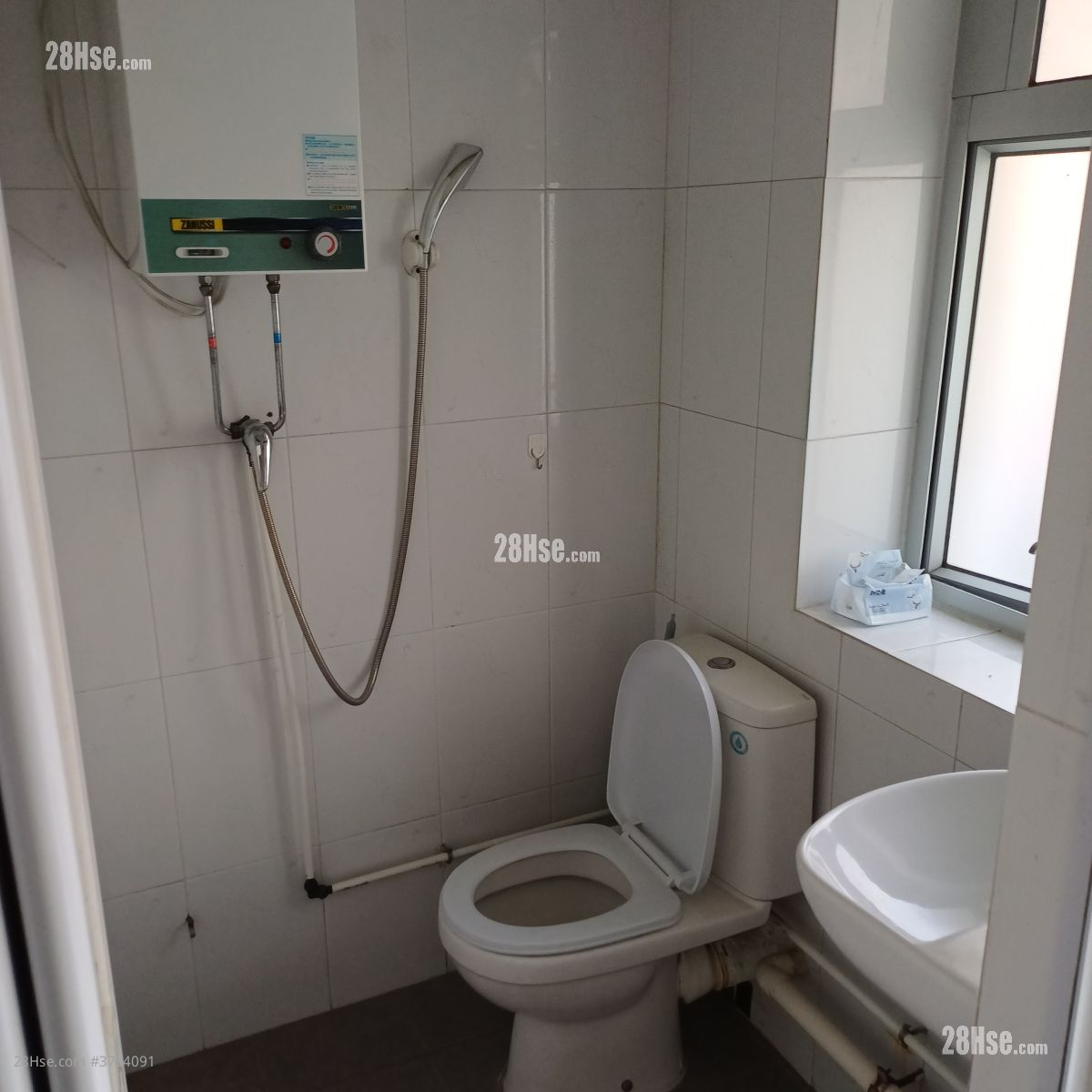 浴室: 屏山灰沙圍 租盤 1 房 , 1 浴室 400 平方呎