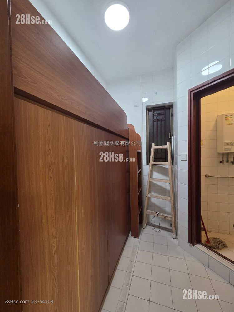 The Belcher's Sell 3 Bedrooms , 3 Bathrooms 1,057 ft²