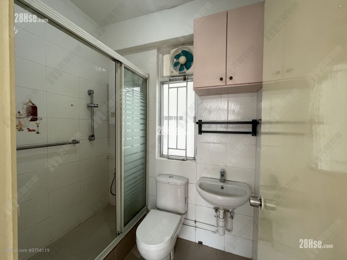 荃灣花園 售盤 2 房 , 1 浴室 376 平方呎